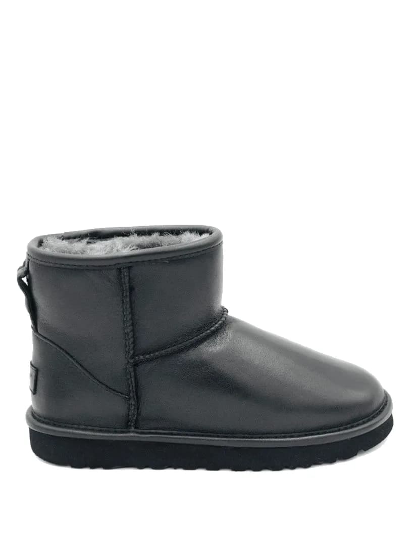 Ugg Men's Classic Mini — Black Leather