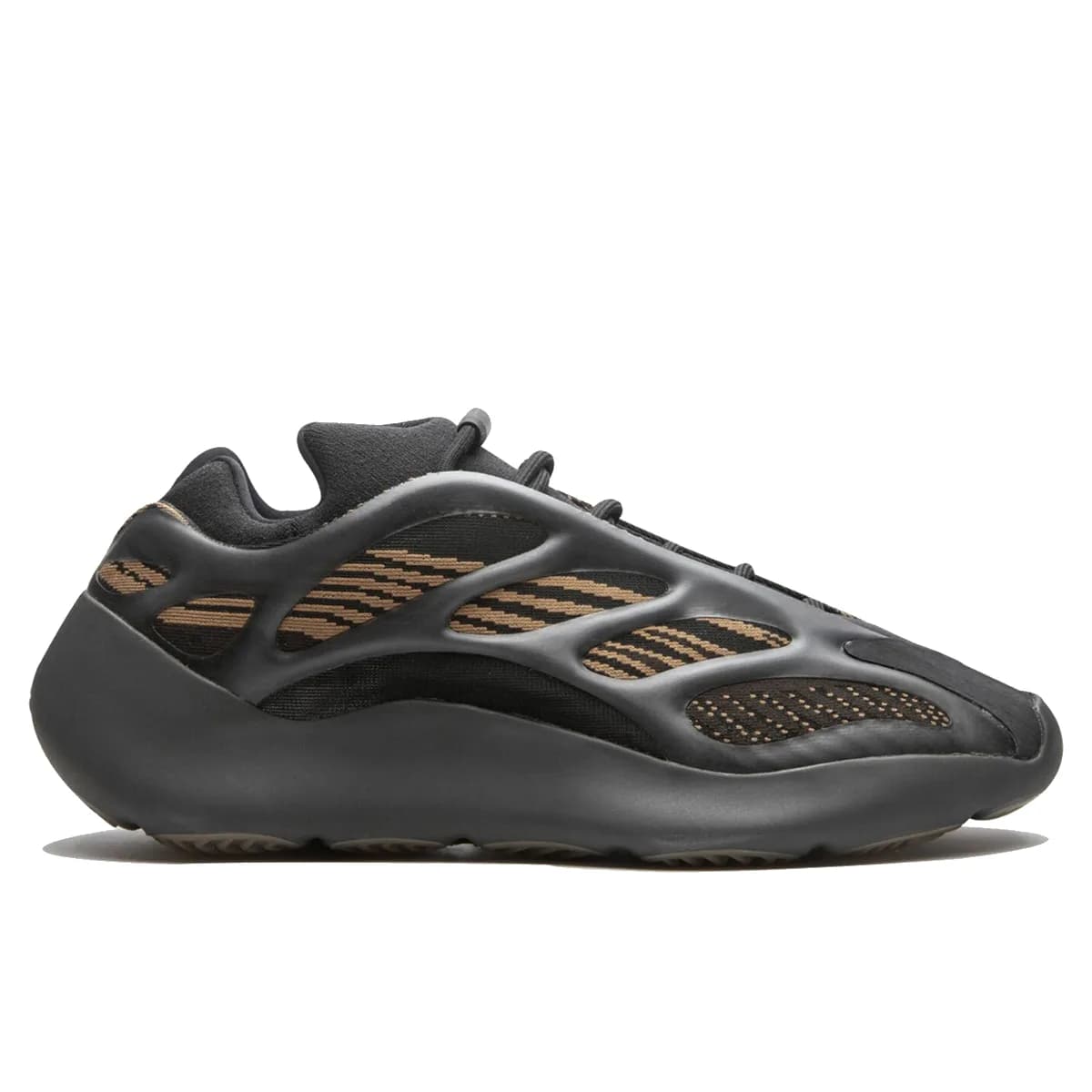 Adidas Yееzy 700 V3 — Clay Brown