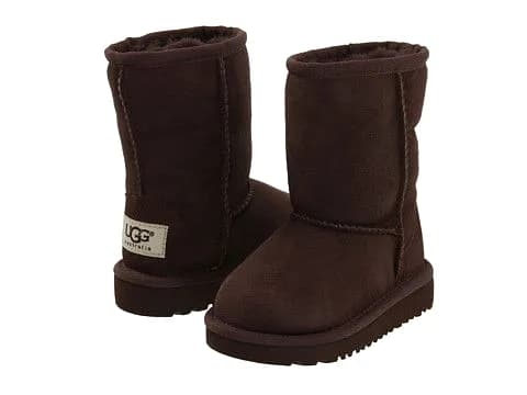 UGG KIDS CLASSIC SHORT — CHOCOLATE