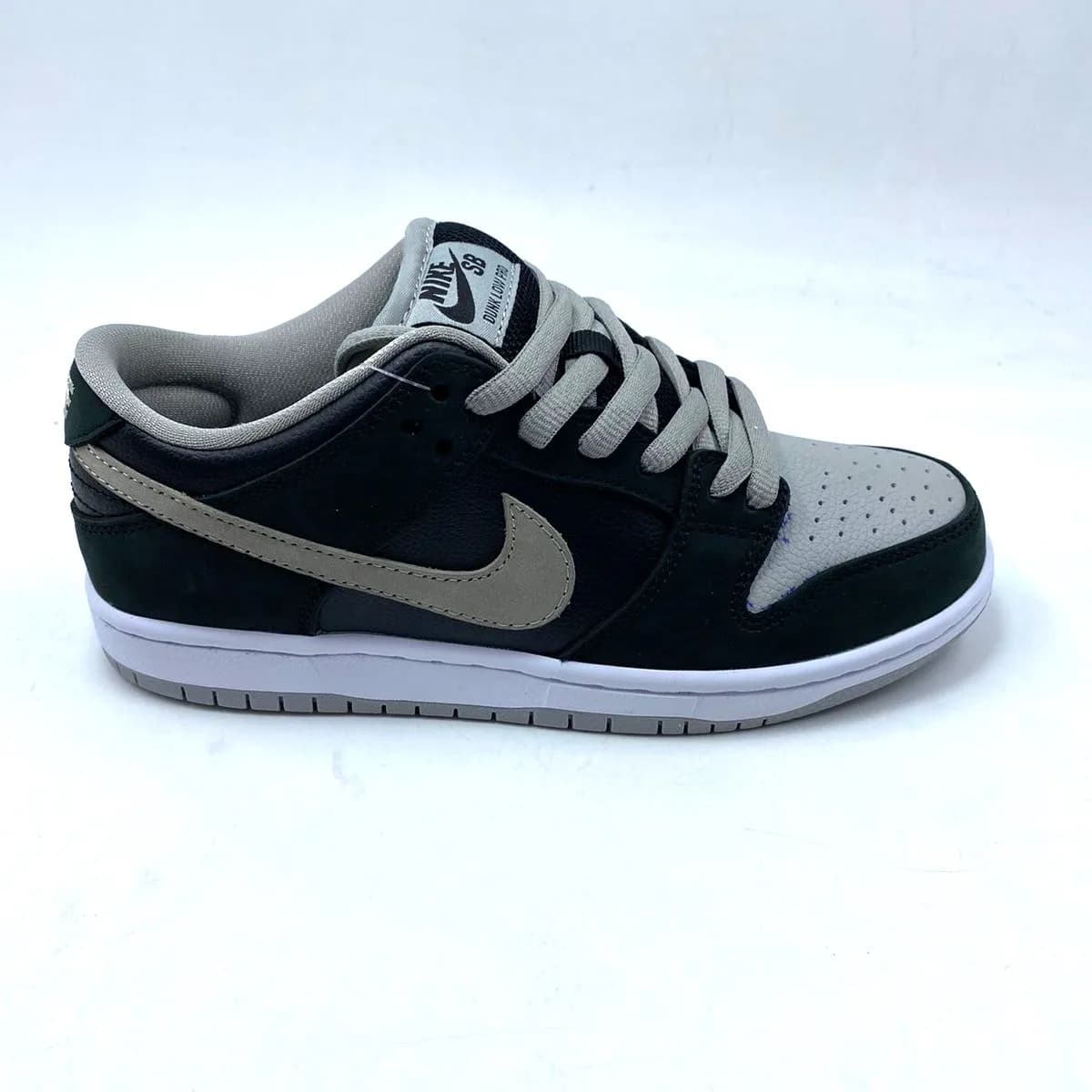 DUNK METALLIC GOLD 100 — Dunk j-Pack Shadow 007
